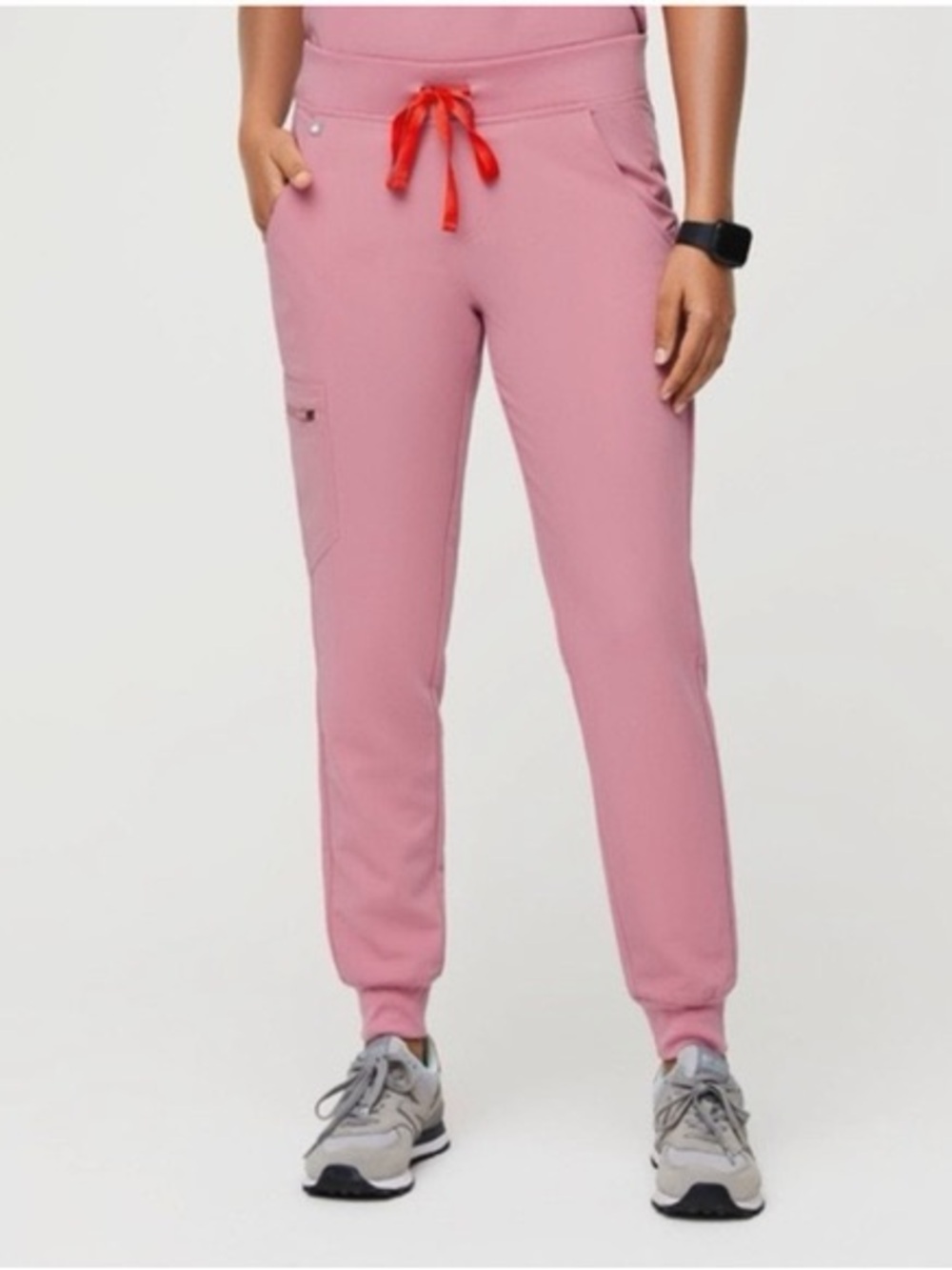 Figs High Waist Zamora Jogger Scrub Pants in Chalk Pink, Women’s size Medium